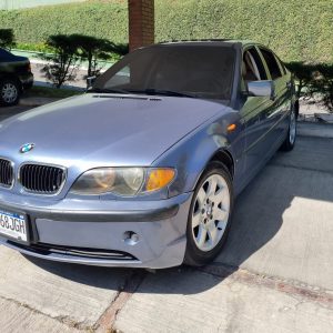 BMW 328i 2005